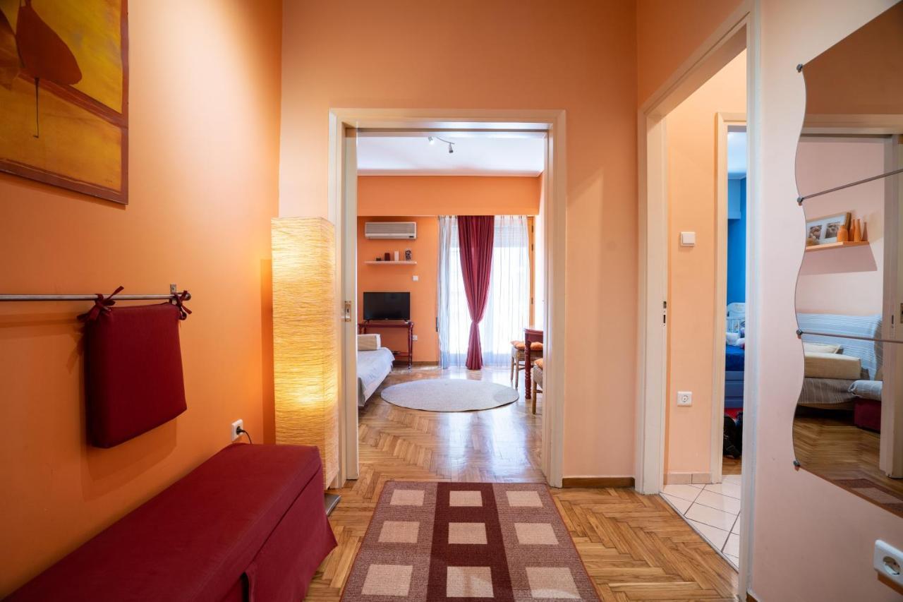 Victoria Train Station 1 Bedroom 5 Pers Афины Экстерьер фото